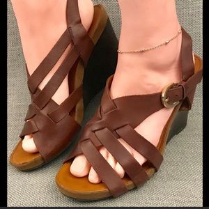 Franco Sarto Brown Wedge Heels Size 9.5
